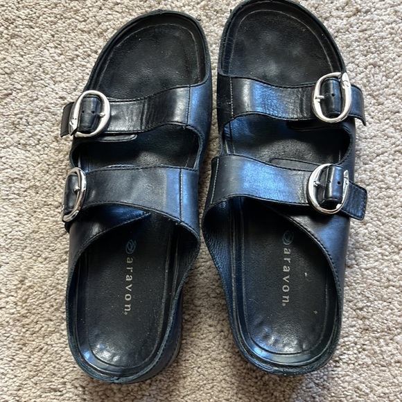 Aravon Sandals - Picture 5 of 6